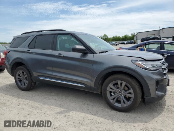 2025 Ford Explorer Active with VIN 1FMUK8DH3SGB48594, listed as a Copart auction lot 58975755 with 3,134 mi miles and Salvage title. Bid and sale history available at DreamBid. Image 4.