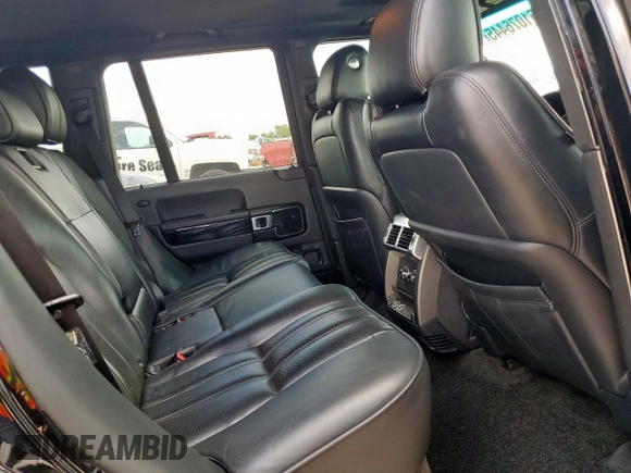2010 Land Rover Range Rover HSE Lux with VIN SALMF1D40AA316070, listed as a Copart auction lot 61076445 with 188,132 mi miles and Salvage title. Bid and sale history available at DreamBid. Image 11.