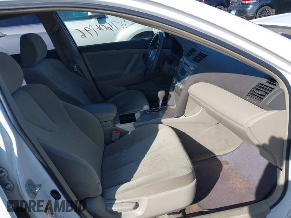 2007 Toyota Camry CE with VIN 4T1BE46K47U706736, listed as a IAAI auction lot 41760496 with 205,016 mi miles. Bid and sale history available at carsss.com. Image 5.