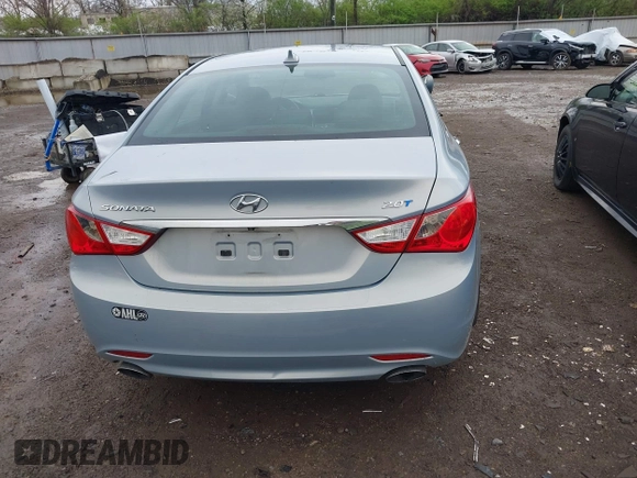 2012 Hyundai Sonata SE with VIN 5NPEC4AB6CH409728, listed as a IAAI auction lot 41938562 with 156,690 mi miles and . Bid and sale history available at carsss.com. Image 17.