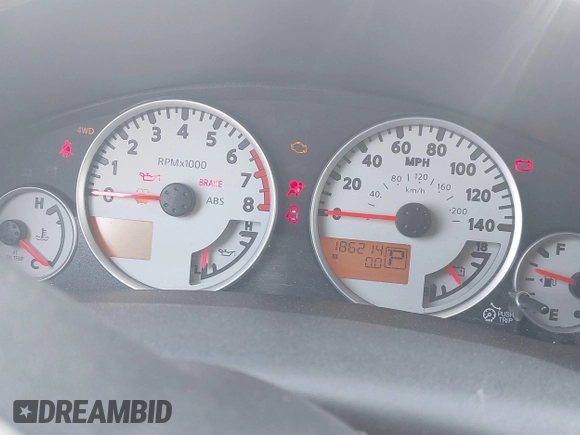 2014 Nissan Frontier SV with VIN 1N6AD0EV0EN758585, listed as a IAAI auction lot 41943169 with 186,214 mi miles and . Bid and sale history available at DreamBid. Image 7.