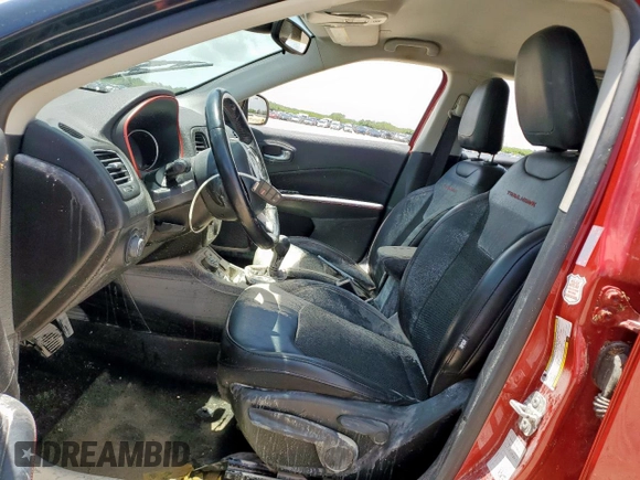 2020 Jeep Compass Trailhawk with VIN 3C4NJDDB5LT177298, listed as a Copart auction lot 61922045 with 108,619 mi miles and Salvage title. Bid and sale history available at DreamBid. Image 7.
