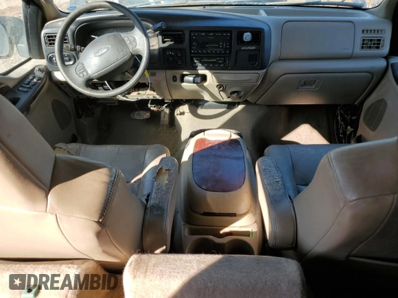 2005 Ford Excursion Limited с VIN 1FMNU43S15EB14027, выставлен на аукционе Copart как лот 45529795 с пробегом 285 689 миль миль и Списание • Salvage title. История ставок и продаж доступна на DreamBid. Изображение 8.