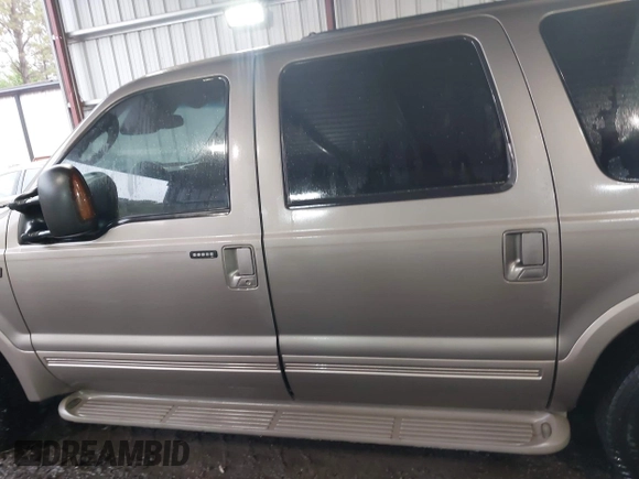 2004 Ford Excursion Eddie Bauer with VIN 1FMNU44P74EA37723, listed as a IAAI auction lot 41987523 with 300,119 mi miles and . Bid and sale history available at DreamBid. Image 14.
