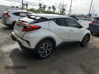 2018 Toyota C-HR XLE with VIN JTNKHMBX4J1002800, listed as a Copart auction lot 88785135 with 69,335 mi miles and Salvage Title. Bid and sale history available at carsss.com. Image 3.