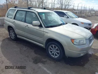 2007 Subaru Forester X w/Premium Pkg with VIN JF1SG65667H718707, listed as a IAAI auction lot 41555215 with 170,764 mi miles. Bid and sale history available at carsss.com. Image 1.