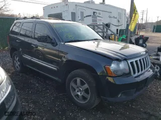 2009 Jeep Grand Cherokee Laredo with VIN 1J8GR48K29C552248, listed as a IAAI auction lot 41209184 with 194,778 mi miles. Bid and sale history available at carsss.com. Image 1.