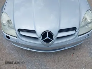 2005 Mercedes-Benz SLK 230/320 with VIN WDBWK56F65F042365, listed as a IAAI auction lot 42521851 with 106,040 mi miles and . Bid and sale history available at DreamBid. Image 6.