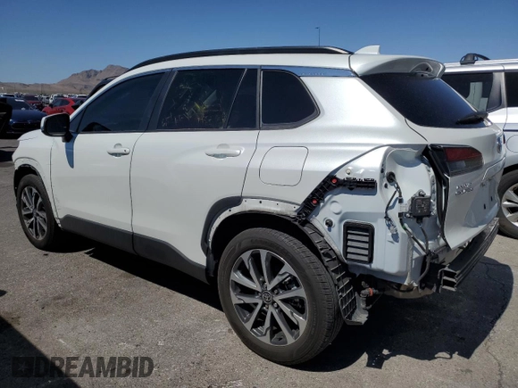 2022 Toyota Corolla Cross XLE z VIN 7MUDAABG7NV029746, wystawiony jako Copart lot #57632995 z przebiegiem 26 262 mil mil oraz Szkoda całkowita • Salvage title. Historia ofert i sprzedaży dostępna na DreamBid. Obrazek 2.