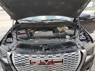 2023 GMC Yukon XL Denali with VIN 1GKS1JKL4PR215930, listed as a Copart auction lot 43771215 with 73,769 mi miles and Clean Title. Bid and sale history available at carsss.com. Image 12.