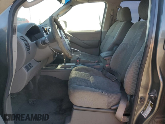 2009 Nissan Frontier SE with VIN 1N6AD07U49C405420, listed as a Copart auction lot 41983545 with 203,700 mi miles and Salvage title. Bid and sale history available at DreamBid. Image 7.