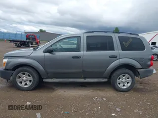 2005 Dodge Durango SXT с VIN 1D4HB38N55F575894, выставлен на аукционе IAAI как лот 42257542 с пробегом 260 069 миль миль и . История ставок и продаж доступна на DreamBid. Изображение 14.