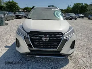 2023 Nissan Kicks SV with VIN 3N1CP5CV7PL526381, listed as a Copart auction lot 48503015 with 14,808 mi miles and Salvage Title. Bid and sale history available at DreamBid. Image 14.