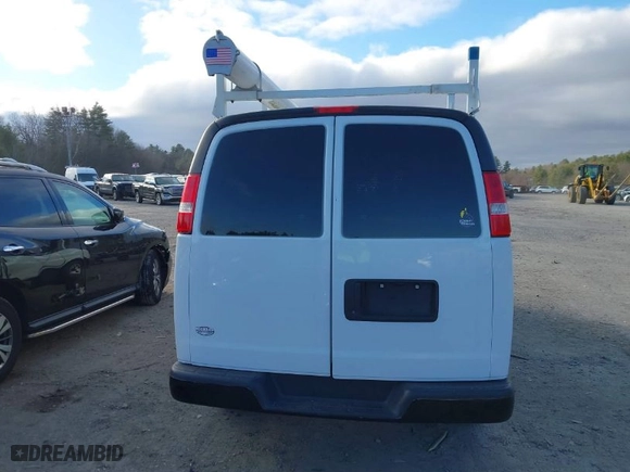 2017 Chevrolet Express Cargo Van with VIN 1GCWGAFF9H1171553, listed as a IAAI auction lot 41005738 with 131,621 mi miles. Bid and sale history available at carsss.com. Image 16.