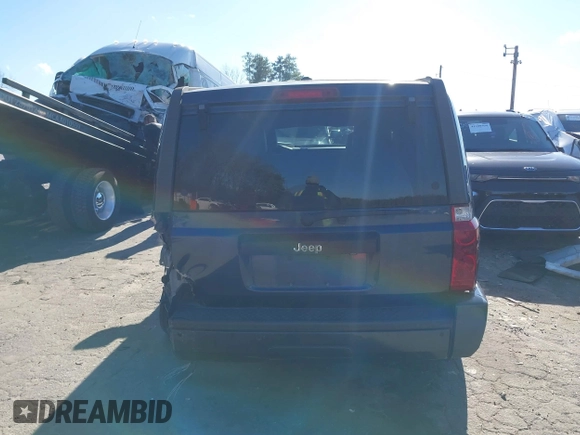 2009 Jeep Commander Sport with VIN 1J8HH48K29C530970, listed as a IAAI auction lot 41232353 with 280,000 mi miles and . Bid and sale history available at DreamBid. Image 17.