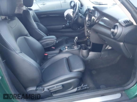 2020 MINI Hardtop Cooper SE with VIN WMWXP3C09L2M38724, listed as a IAAI auction lot 41164970 with Not Provided miles and . Bid and sale history available at DreamBid. Image 5.