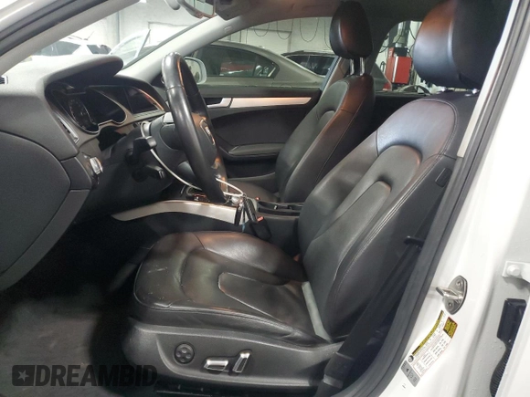 2014 Audi A4 Prestige z VIN WAUKFAFL0EN007181, wystawiony jako Copart lot #87744245 z przebiegiem 88 209 mil mil oraz Szkoda całkowita • Salvage title. Historia ofert i sprzedaży dostępna na DreamBid. Obrazek 7.