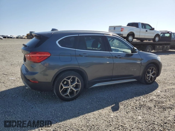 2016 BMW X1 xDrive28i z VIN WBXHT3C37G5E51737, wystawiony jako Copart lot #52441845 z przebiegiem 91 910 mil mil oraz Szkoda całkowita • Salvage title. Historia ofert i sprzedaży dostępna na DreamBid. Obrazek 3.