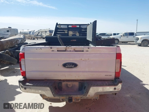 2019 Ford Super Duty F-250 SRW XL with VIN 1FT7W2A69KEC68823, listed as a IAAI auction lot 41689175 with 153,022 mi miles. Bid and sale history available at carsss.com. Image 16.