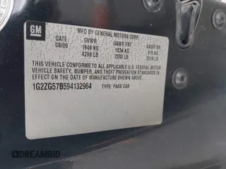 2009 Pontiac G6 1SA z VIN 1G2ZG57B594132964, wystawiony jako IAAI lot #42330133 z przebiegiem 139 695 mil mil oraz . Historia ofert i sprzedaży dostępna na DreamBid. Obrazek 9.