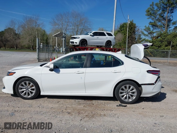 2020 Toyota Camry LE with VIN 4T1C11AK9LU315906, listed as a IAAI auction lot 41809360 with 97,401 mi miles. Bid and sale history available at carsss.com. Image 15.
