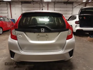 2016 Honda Fit LX с VIN JHMGK5H51GX009912, выставлен на аукционе IAAI как лот 42099295 с пробегом 256 947 миль миль и . История ставок и продаж доступна на DreamBid. Изображение 17.