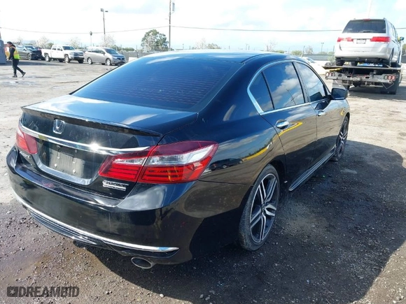 2017 Honda Accord Sedan Sport SE with VIN 1HGCR2F12HA250751, listed as a IAAI auction lot 41880389 with 156,186 mi miles. Bid and sale history available at carsss.com. Image 4.