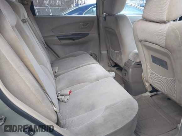 2006 Hyundai Tucson GLS with VIN KM8JN12D46U352491, listed as a IAAI auction lot 41749563 with 151,930 mi miles. Bid and sale history available at carsss.com. Image 8.