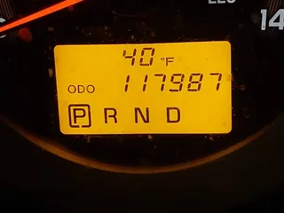 2011 Toyota RAV4 Limited с VIN 2T3DF4DVXBW157644, выставлен на аукционе IAAI как лот 41551307 с пробегом 117 987 миль миль и . История ставок и продаж доступна на DreamBid. Изображение 14.