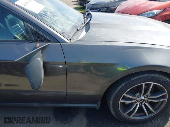 2010 Ford Mustang V6 с VIN 1ZVBP8EN7A5158408, выставлен на аукционе IAAI как лот 41601740 с пробегом 155 641 миль миль и . История ставок и продаж доступна на DreamBid. Изображение 6.