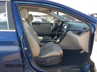 2017 Hyundai Sonata Sport with VIN 5NPE34AF3HH558348, listed as a IAAI auction lot 41723289 with 99,829 mi miles and . Bid and sale history available at DreamBid. Image 5.