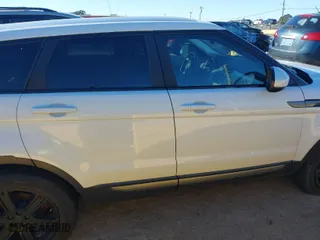2015 Land Rover Range Rover Evoque Pure Plus with VIN SALVP2BG6FH065221, listed as a IAAI auction lot 41275292 with 95,581 mi miles. Bid and sale history available at carsss.com. Image 13.