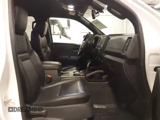 2022 Nissan Frontier SV с VIN 1N6ED1EK2NN658520, выставлен на аукционе IAAI как лот 42635603 с пробегом 45 256 миль миль и . История ставок и продаж доступна на DreamBid. Изображение 5.