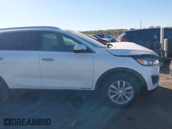 2016 Kia Sorento LX with VIN 5XYPGDA50GG136693, listed as a IAAI auction lot 40649800 with 67,281 mi miles. Bid and sale history available at carsss.com. Image 14.
