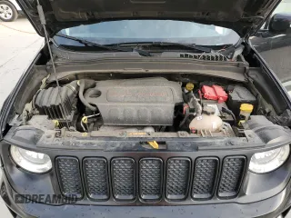 2019 Jeep Renegade Latitude z VIN ZACNJBBB6KPK55288, wystawiony jako Copart lot #51264085 z przebiegiem 162 655 mil mil oraz Szkoda całkowita • Salvage title. Historia ofert i sprzedaży dostępna na DreamBid. Obrazek 12.