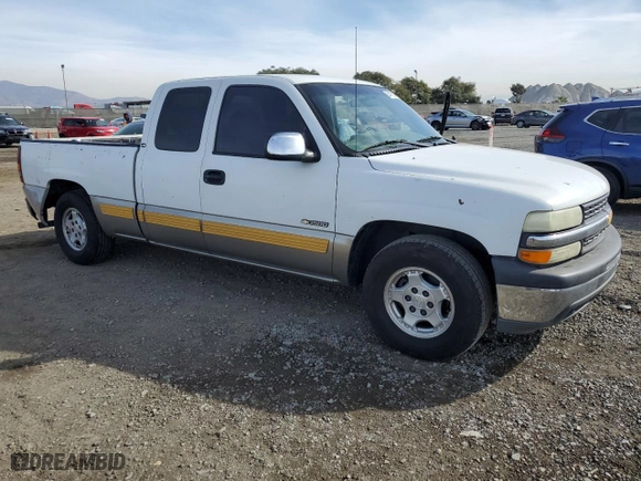 2002 Chevrolet Silverado 1500 LS with VIN 2GCEC19V121342825, listed as a Copart auction lot 82476214 with 223,598 mi miles and Clean Title. Bid and sale history available at carsss.com. Image 4.