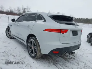 2017 Jaguar F-Pace 35t R-Sport with VIN SADCL2BV0HA060962, listed as a IAAI auction lot 41748070 with 117,718 mi miles and . Bid and sale history available at DreamBid. Image 3.