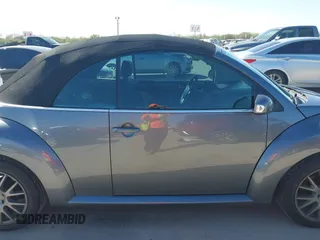 2006 Volkswagen Beetle z VIN 3VWRF31Y96M332050, wystawiony jako IAAI lot #41232267 z przebiegiem 83 450 mil mil oraz . Historia ofert i sprzedaży dostępna na DreamBid. Obrazek 13.