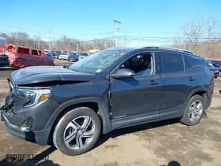 2020 GMC Terrain SLT with VIN 3GKALVEV8LL243418, listed as a IAAI auction lot 41641957 with 53,901 mi miles. Bid and sale history available at carsss.com. Image 18.