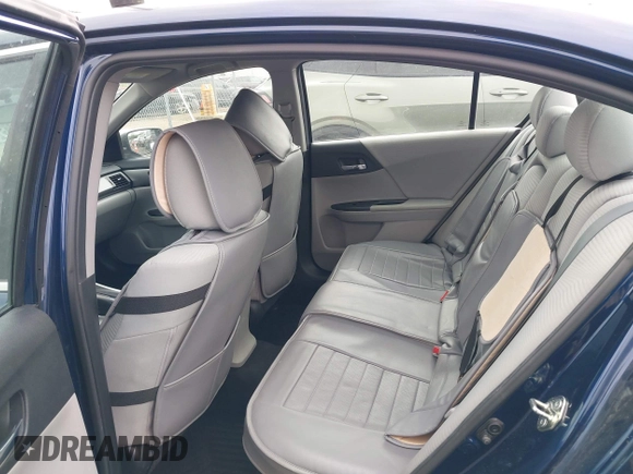 2015 Honda Accord Sedan LX with VIN 1HGCR2F36FA112161, listed as a IAAI auction lot 41985109 with 126,101 mi miles. Bid and sale history available at carsss.com. Image 8.