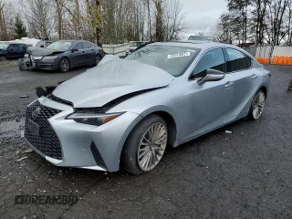 2023 Lexus IS 300 z VIN JTHD81F27P5050558, wystawiony jako Copart lot #84928134 z przebiegiem 48 192 mil mil oraz Czysty tytuł • Clean title. Historia ofert i sprzedaży dostępna na DreamBid. Obrazek 1.