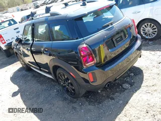 2024 MINI Countryman Cooper S with VIN WMZ53BR08R3S33762, listed as a IAAI auction lot 41845320 with 5,509 mi miles. Bid and sale history available at carsss.com. Image 3.