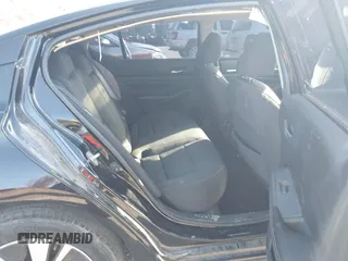 2019 Nissan Altima 2.5 SV with VIN 1N4BL4DV1KC104369, listed as a IAAI auction lot 41933069 with 40,542 mi miles. Bid and sale history available at carsss.com. Image 8.