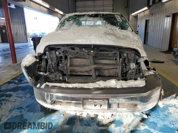 2015 Ram 1500 Tradesman z VIN 1C6RR7FM0FS558337, wystawiony jako Copart lot #88075095 z przebiegiem 194 694 mil mil oraz Nie do naprawy • Non repairable. Historia ofert i sprzedaży dostępna na DreamBid. Obrazek 5.