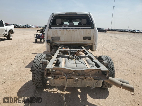 2019 Ford F-350 XL with VIN 1FD8W3HT0KED39375, listed as a Copart auction lot 54328835 with Not provided miles and Salvage title. Bid and sale history available at DreamBid. Image 6.