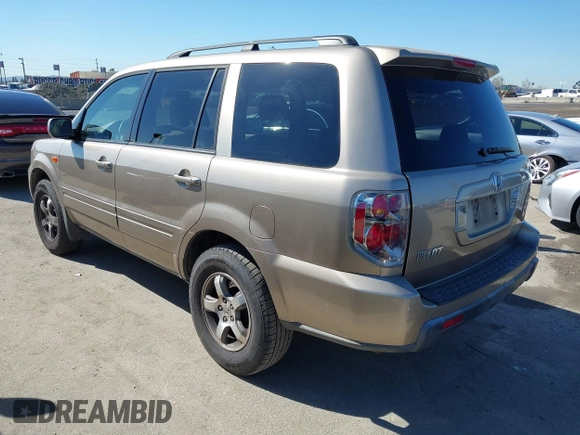 2006 Honda Pilot EX with VIN 5FNYF28416B017534, listed as a IAAI auction lot 41656789 with 241,343 mi miles and . Bid and sale history available at DreamBid. Image 3.