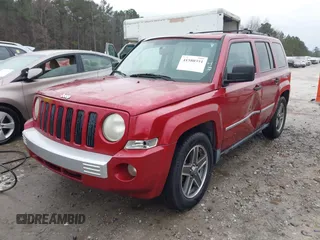 2009 Jeep Patriot z VIN 1J8FT48B39D184279, wystawiony jako IAAI lot #41580351 z przebiegiem 205 118 mil mil oraz . Historia ofert i sprzedaży dostępna na DreamBid. Obrazek 18.
