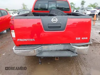 2005 Nissan Frontier LE with VIN 1N6AD06W55C433921, listed as a IAAI auction lot 42263626 with 107,404 mi miles and . Bid and sale history available at DreamBid. Image 19.