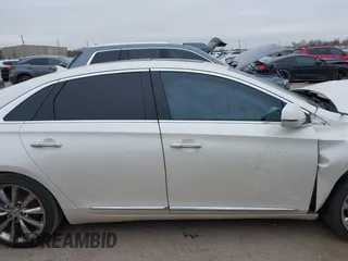 2014 Cadillac XTS Luxury with VIN 2G61M5S35E9303899, listed as a IAAI auction lot 41630891 with 1 mi miles. Bid and sale history available at carsss.com. Image 14.