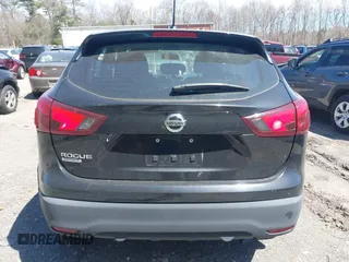 2017 Nissan Rogue SV with VIN JN1BJ1CP7HW020567, listed as a IAAI auction lot 42039374 with 186,979 mi miles and . Bid and sale history available at DreamBid. Image 16.